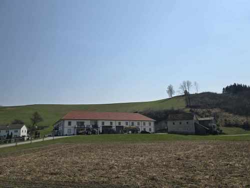 Edwin Gushl Besitzer vom imposanten Gut unterhalb der Moarhansl Kapelle 